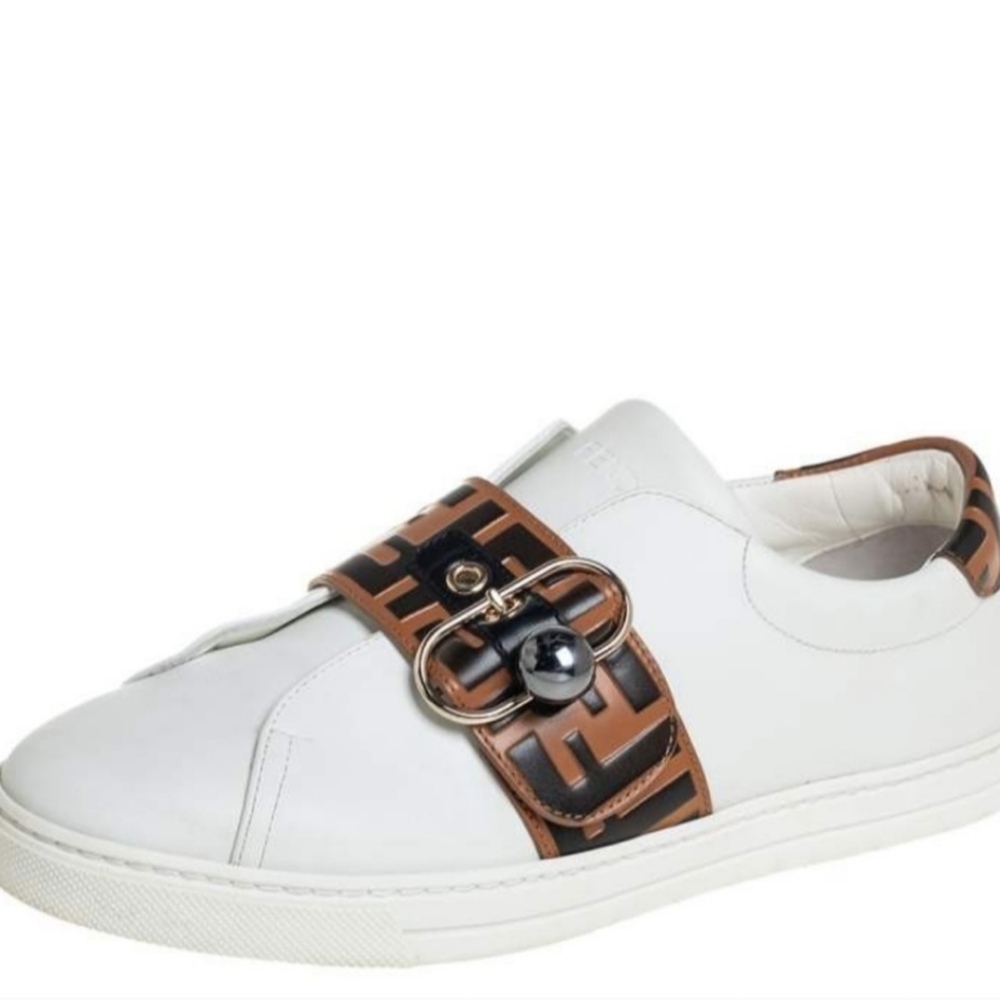 Fendi leather low top sneakers